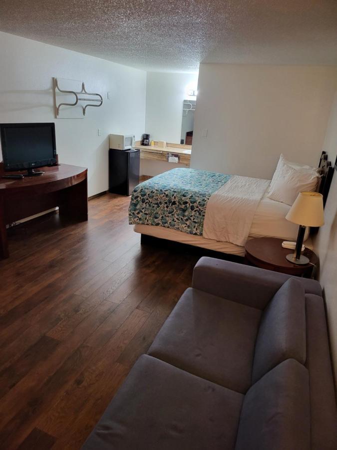 Smokey Point Motor Inn อาร์ลิงตัน ภายนอก รูปภาพ